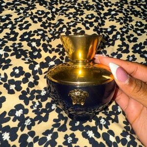 Versace Dylan Blue (FULL)